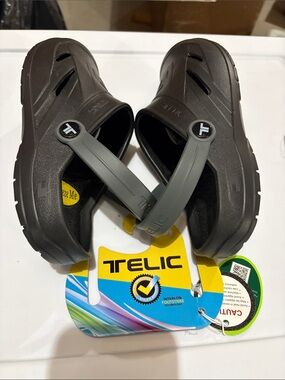 Unisex Telic Dream Clogs S Black New w tags Unworn